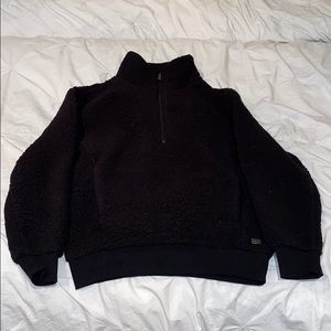 ✨super comfy plush black 3/4 zip for sale! ✨
